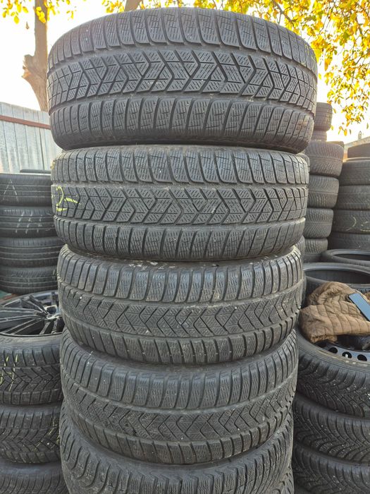 4 Anvelope IARNA - 235/55/18 PIRELLI - Aproape NOI - DOT 2023