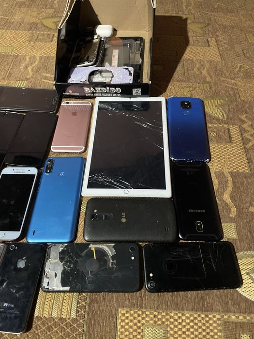 De vanzare iphone/samsung