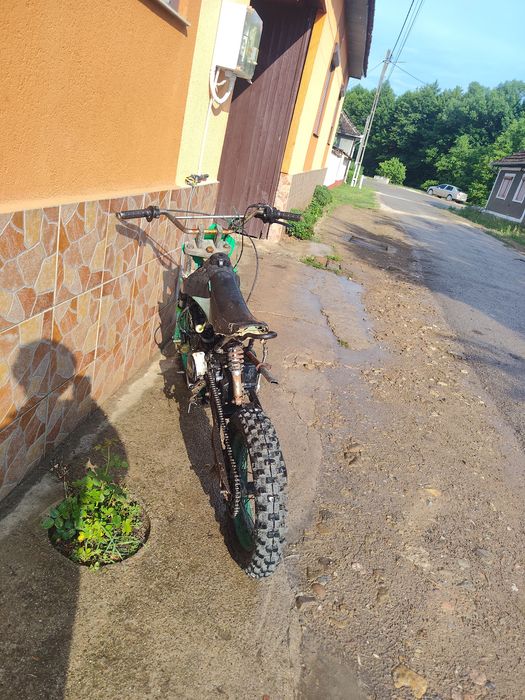 Cross 125 CC se vinde