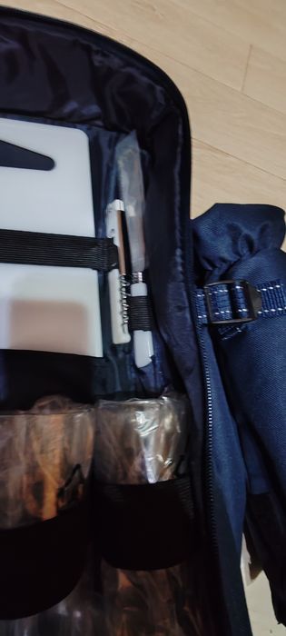 Ustensile pentru grătar +rucsac echipat pentru picnic pentru 4 persoan