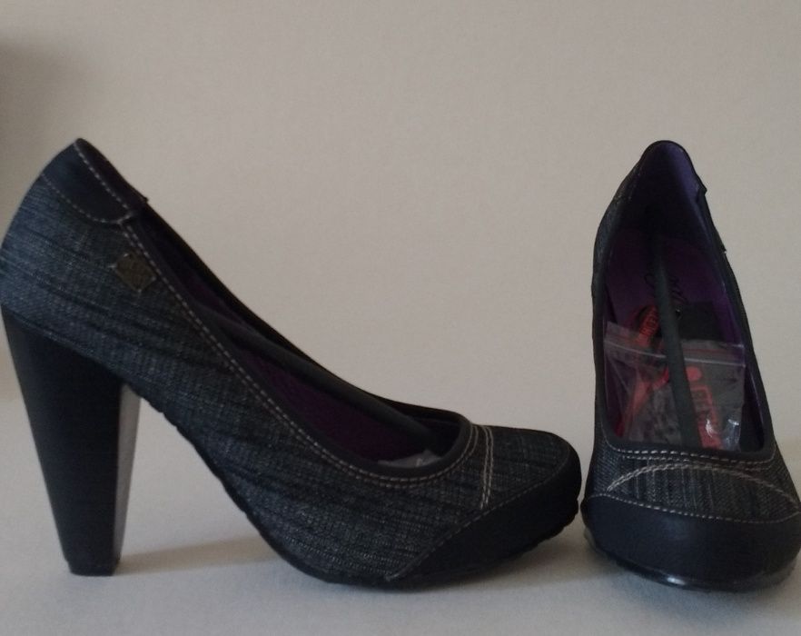 Обувки с ток RED HOT, текстил, номер 37