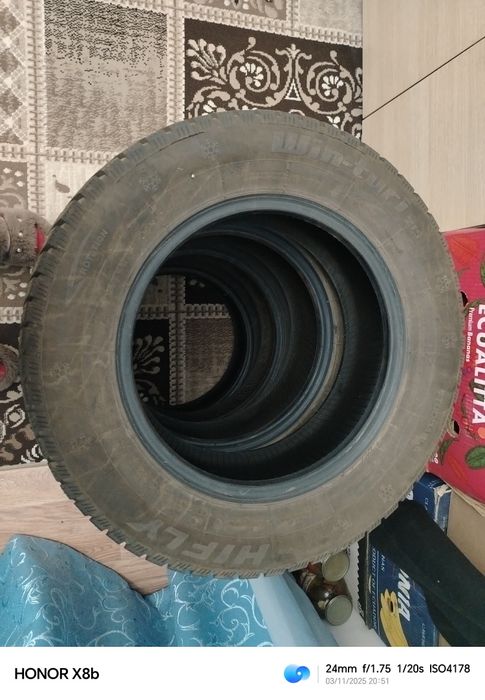 205/65R15 почти новый
