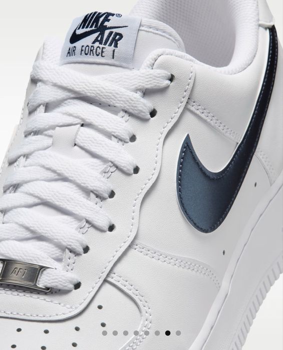 Продам оригинальные Nike