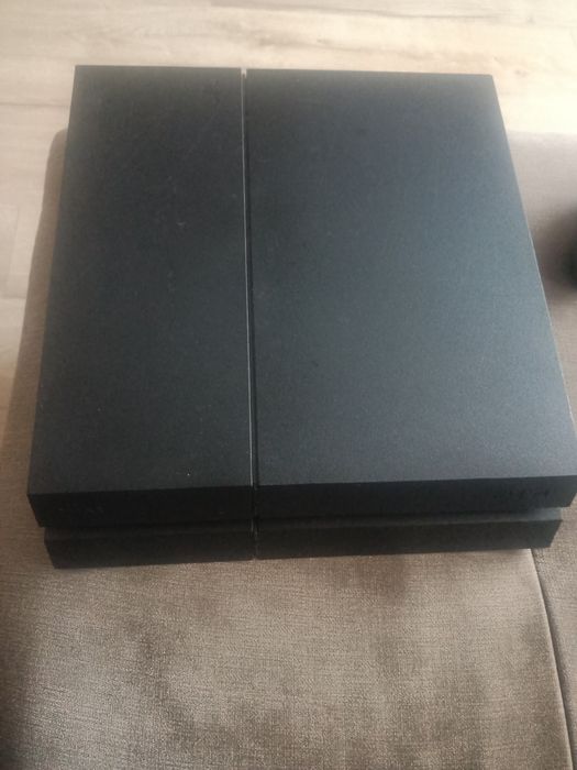 Vand ps4 1TB memorie
