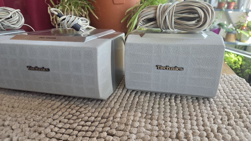 Technics boxe surround back de calitate