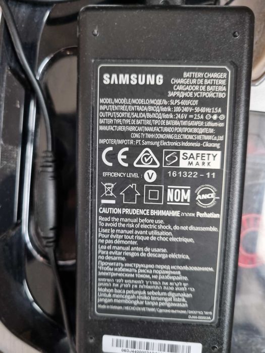 Пылесос  робот Samsung