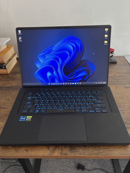 ASUS ROG Zephyrus M16 i7-12700H RTX 3060 6GB 16GB DDR5 SSD 512GB Gaming