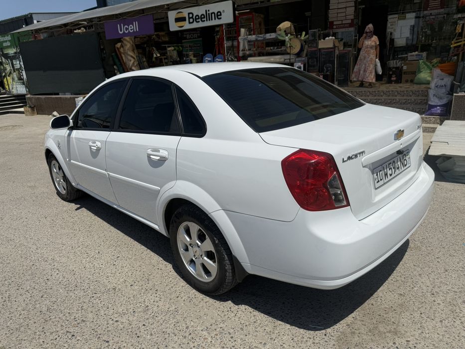 Lacetti 1.6 2013 avtomat