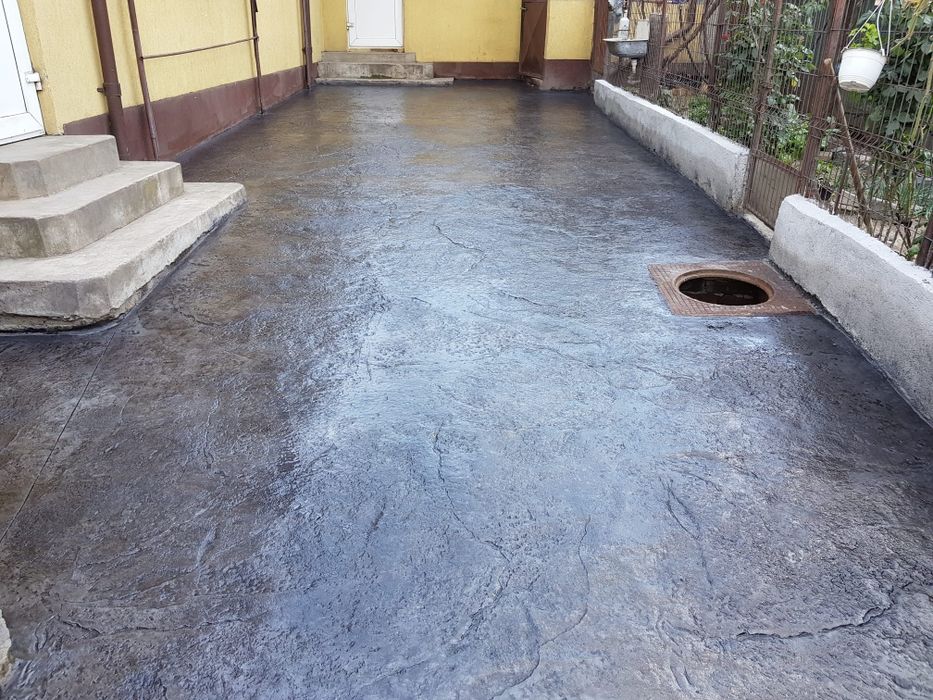 Beton amprentat Octavian