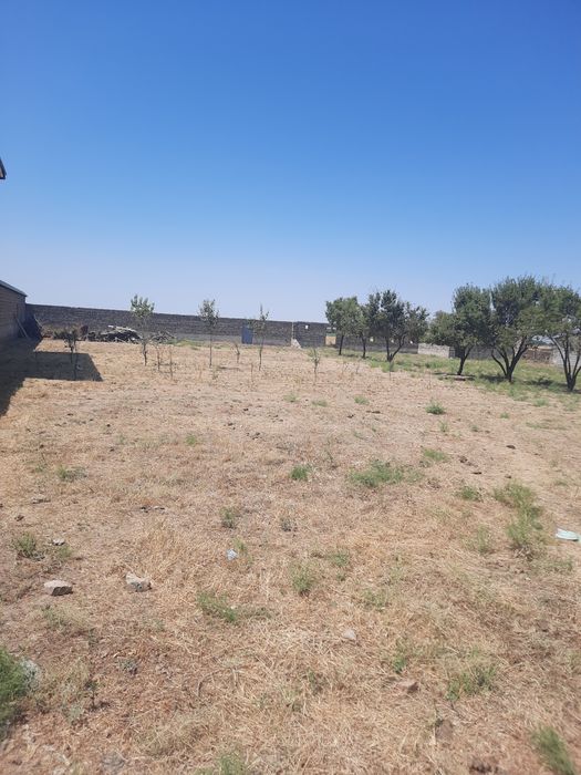 Uchastka sotiladi 15sotix