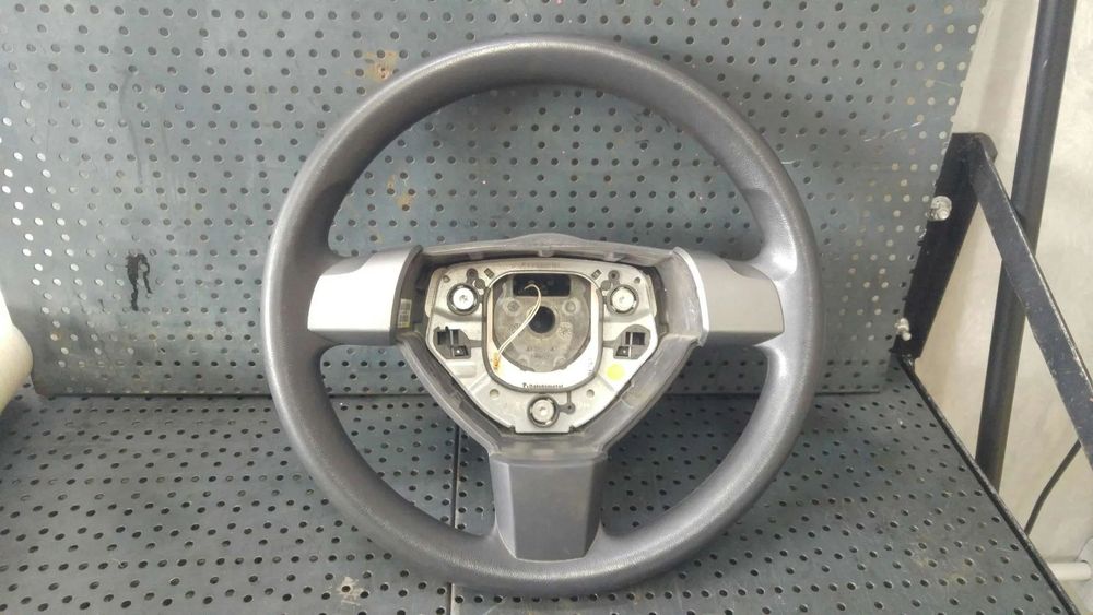 Volan in 3 spite opel astra h 13150288ah