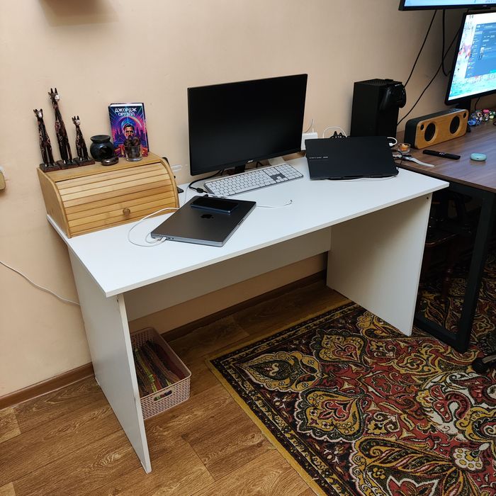 Стол офисный компьютерный рабочий