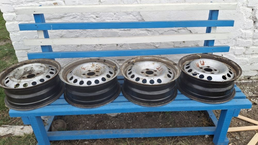 Продам диски на 15