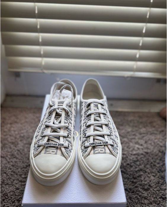 Adidasi Christian Dior 38