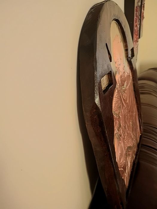Продавам медна икона