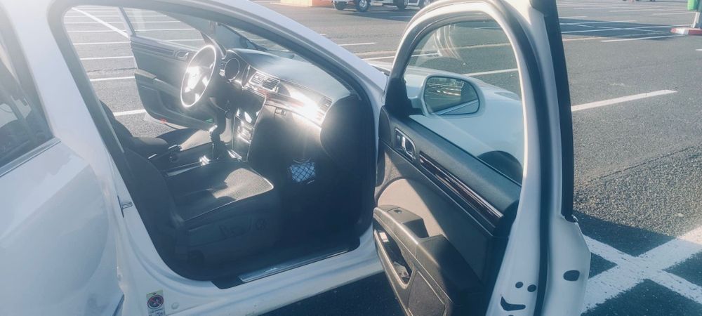 Skoda Superb 2, 2.0 TDI, 2011 impecabila