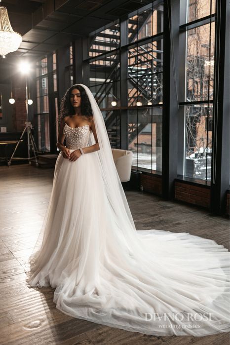 Свадебное платье Бренд Divino Rose