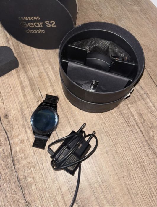 Samsung Gear S2 Classic – complet, funcțional