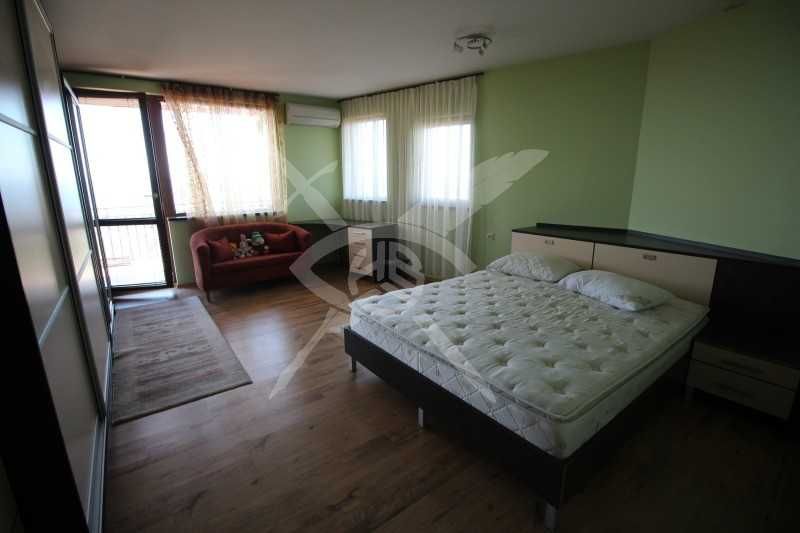 Продава се Къща в Свети Влас - 357 кв.м за 930 €/кв.м - Снимка #1