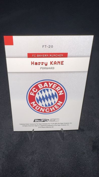 Harry Kane Bayern Topps 04/25 numerotat , 2 Rookie Carduri incluse