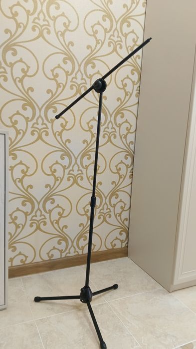 Штатив, стойка для микрофона