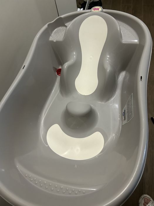 Бебешка вана със стойка OKbaby