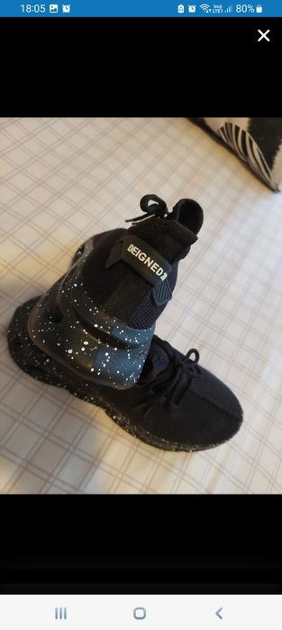 Adidași Unisex Am Mărimea 38 Si 42 Noi  Pozele Sunt Reale