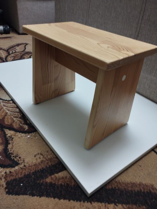 Стульчик маленький