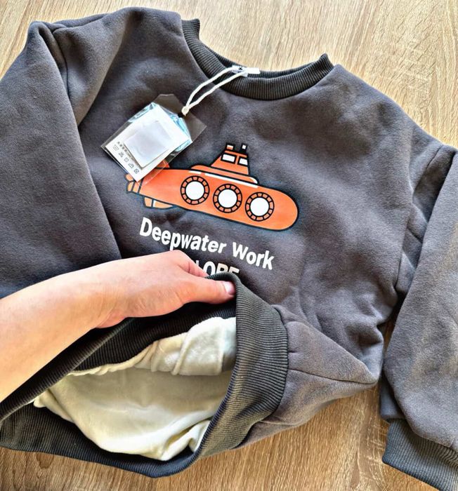 Кофты детские на 4-5 лет