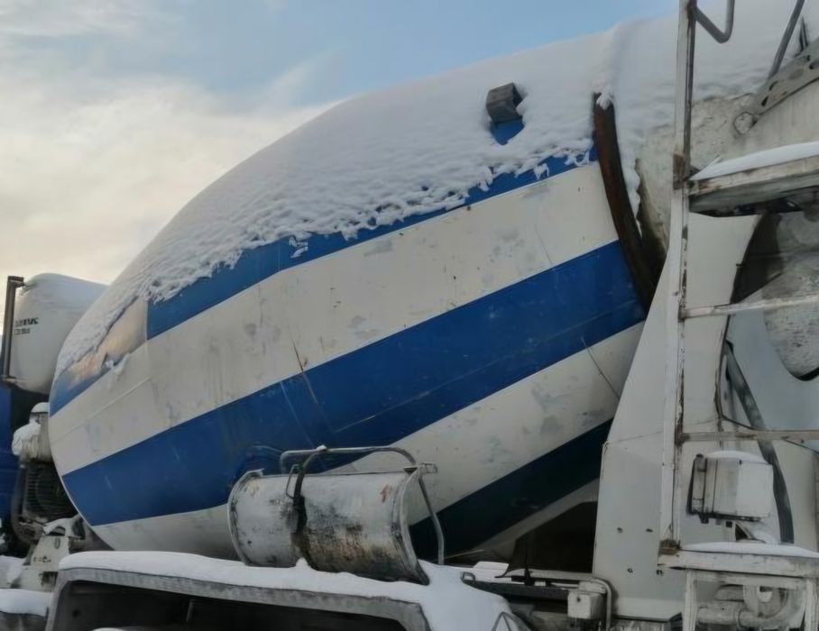 Установка автобетоносмесителя 8м3