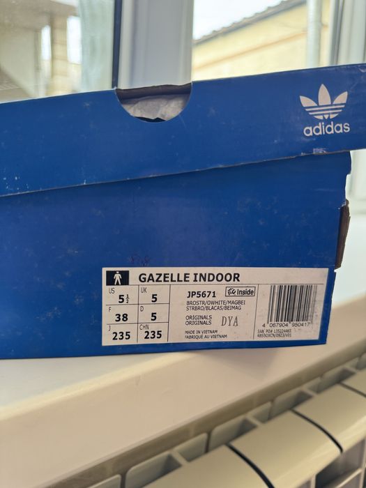 Adidas Gazelle р.38, почти новые, коробка есть — 300 000