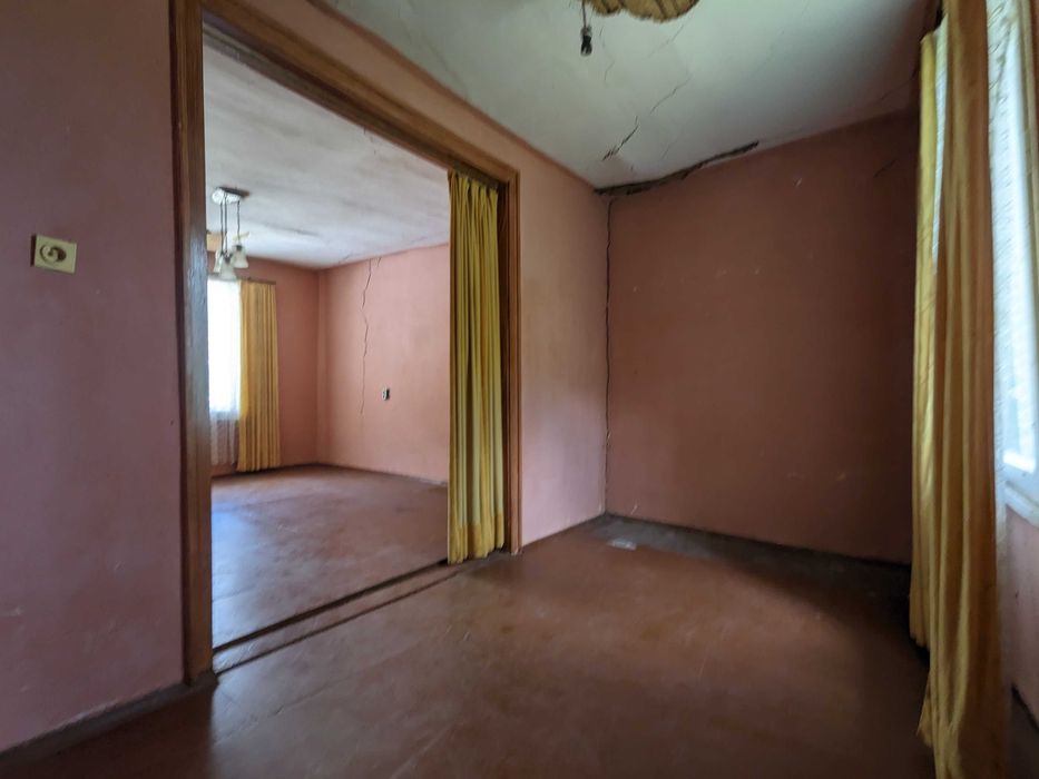 Продава се Къща в Брезник - 80 кв.м за 538 €/кв.м - Снимка #13