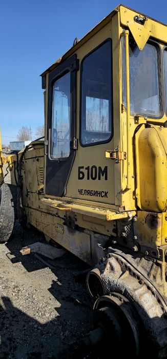 Продаётся бульдозер