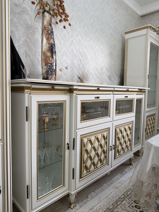 Продается гостиная