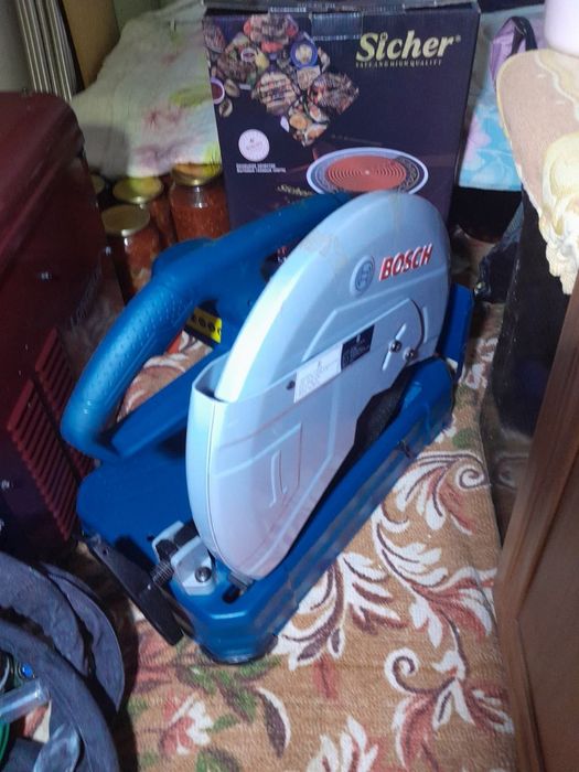 Отрезной станок по металлу (монтажная пила).