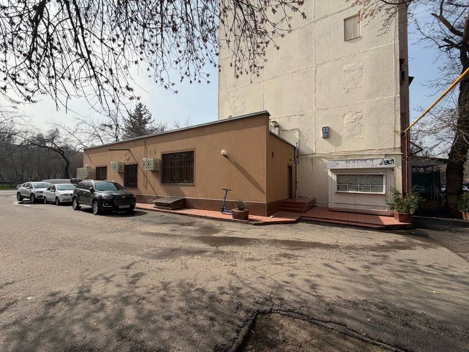 Продаётся Нежилое Помещение 695 м2 ул.Абдулла Кадыри гос-ца Ramada