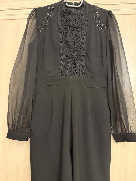 Черный комбинезон, на 42-44