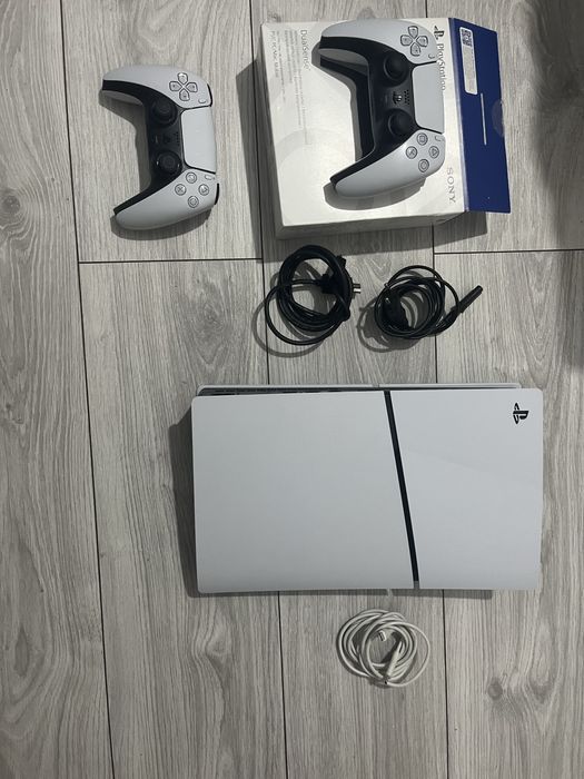 Playstation 5 in stare perfecta