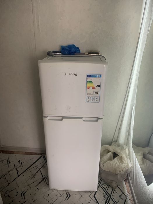 Продам холодильник