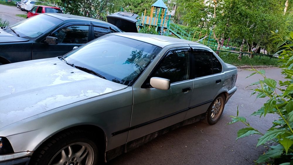 Bmw e36 на абсолютно полном ходу