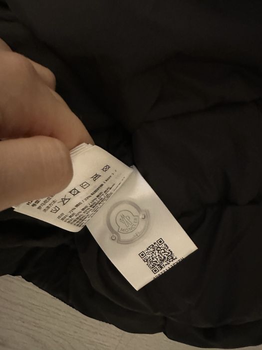 Geaca Moncler ski fabricata in Romania 2025