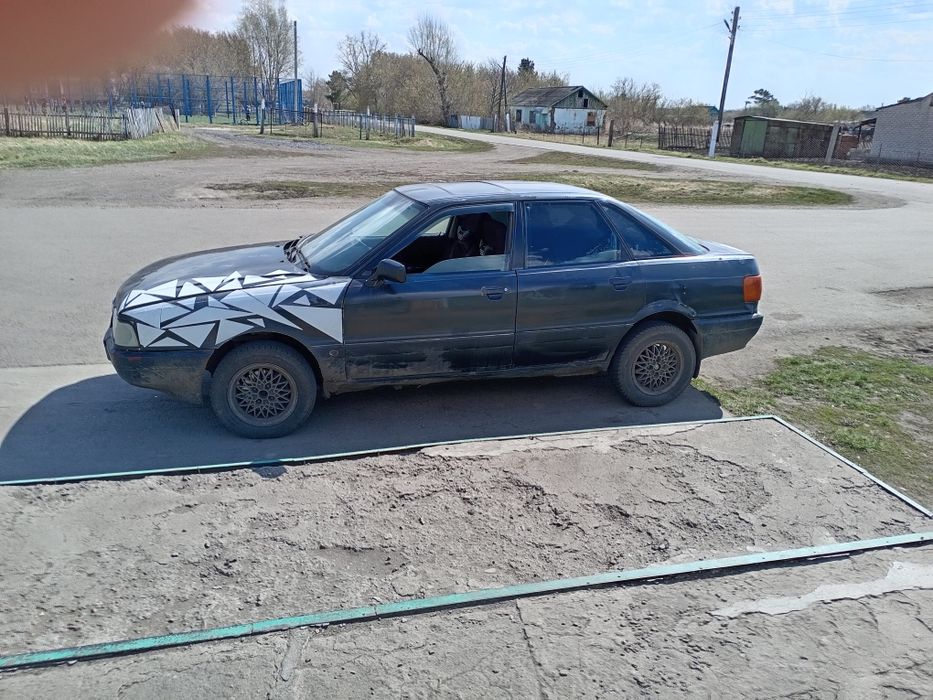 Продам или обмен ауди 80 б3