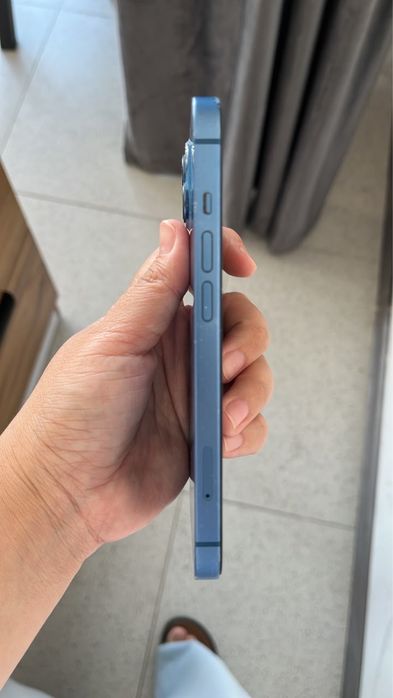 Iphone 13 в хорошем состояний