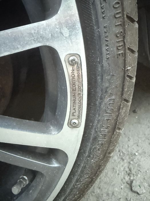 Продам диски мерседес р20