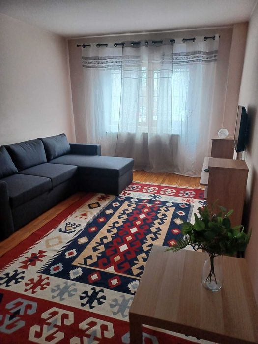 4 camere | 67 mp | 2 băi | Centrală + AC | Piața Anton | 90.000 €