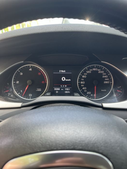 Ауди А4 В8 Авант 2.7 TDI