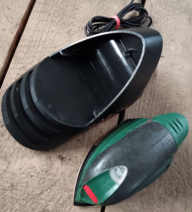 Șlefuitor BOSCH, acumulator și încărcător incluse