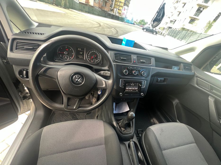 Vând WV Caddy 2015 282000 km