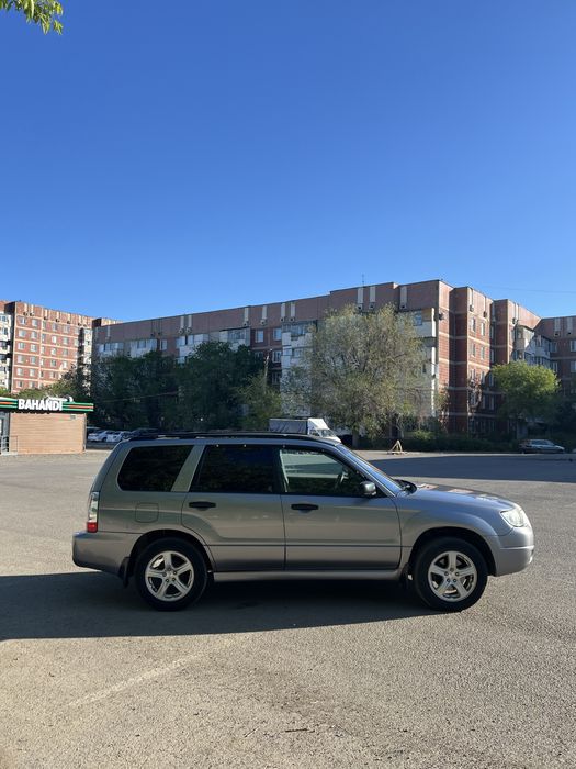 Продам subaru forester sg9
