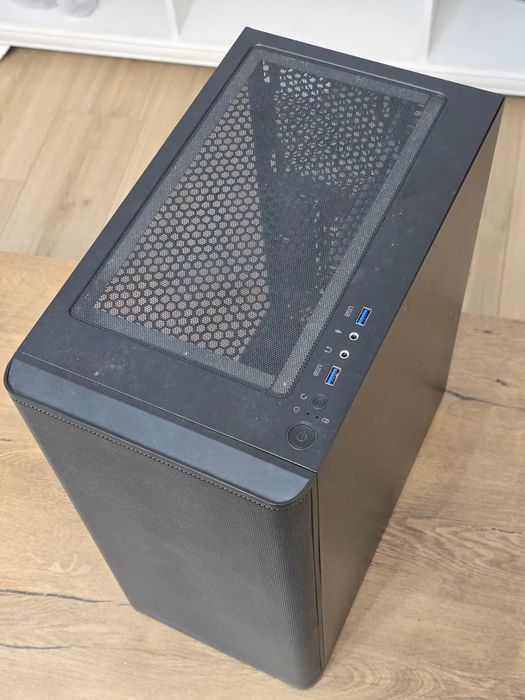 Carcasa PC Gaming ENDORFY Ventum 200 Solid (Mesh) + 2 Ventilatoare RGB
